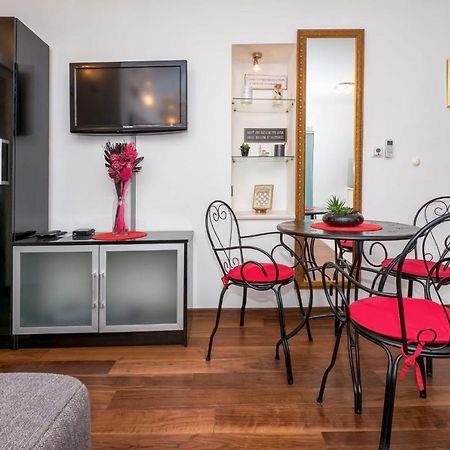 Central Luxury Apartment Xenia Split Bagian luar foto