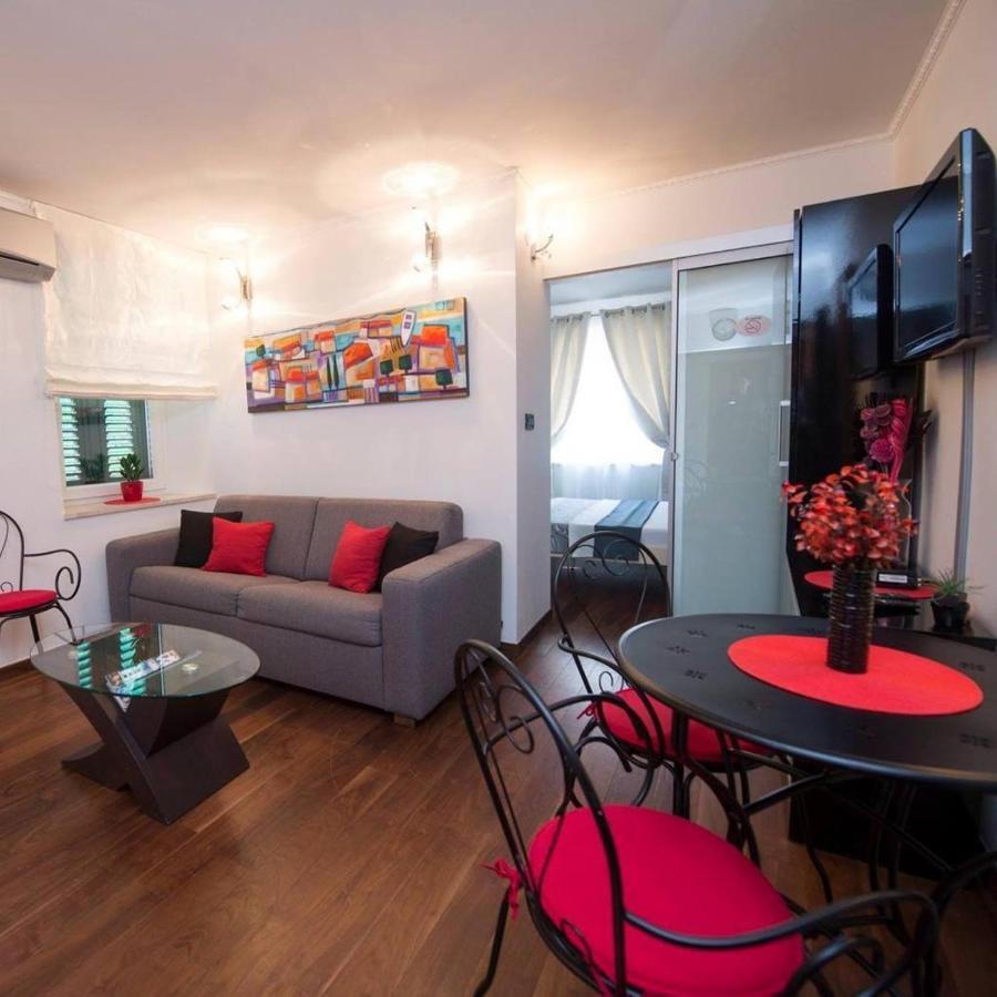 Central Luxury Apartment Xenia Split Bagian luar foto